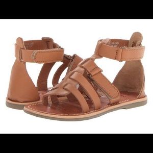 Kickers Girl's Djibouti V Sandals LIKE NEW Size 1